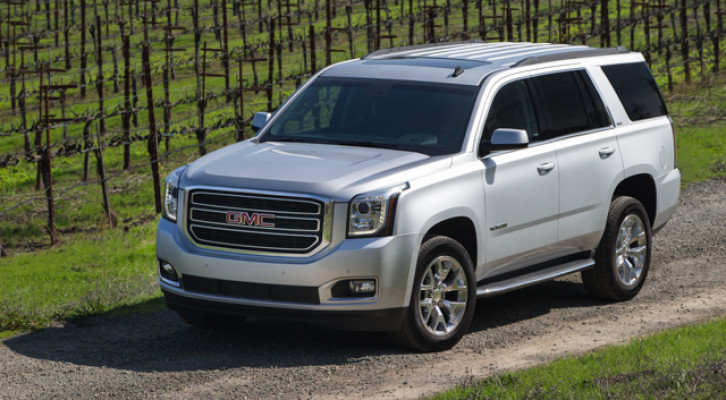 Redesigned 2015 GMC Yukon stands almost alone